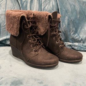 Ugg Zea Shearling Wedge Boots